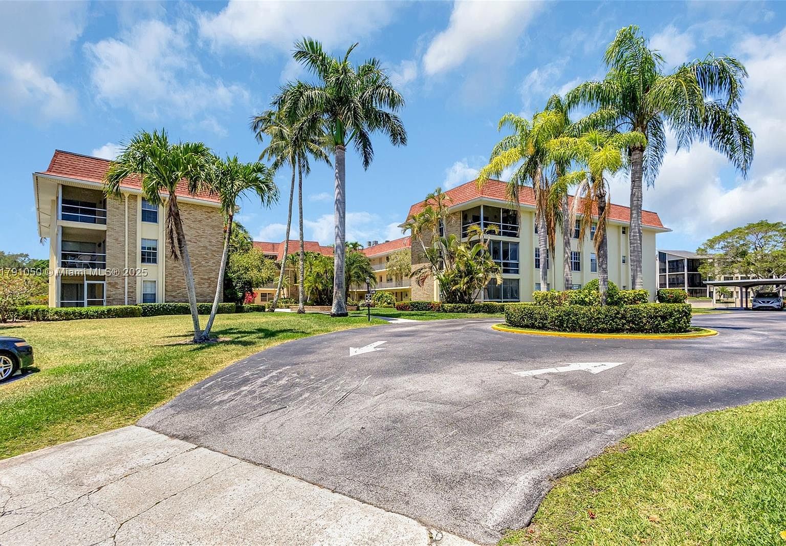 5540 Tamberlane Cir APT 316