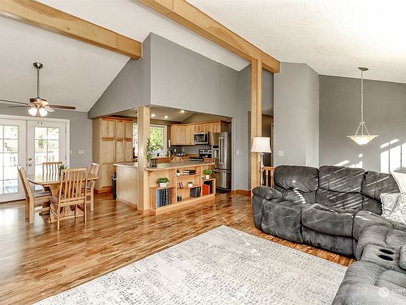 5th image of 11510 SE 320th Place