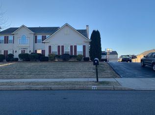 22 Upper Way Rd, Easton, PA 18045