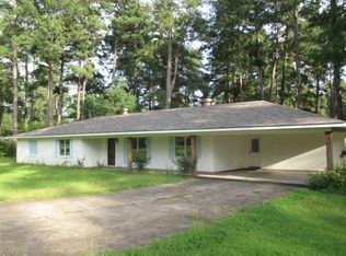 126 Glen Ellen Dr, Pineville, LA 71360