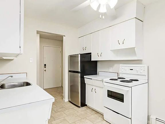5th image of 10003 62nd St NW #44
