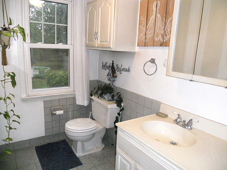 8239 Garbor Dr, photo 27