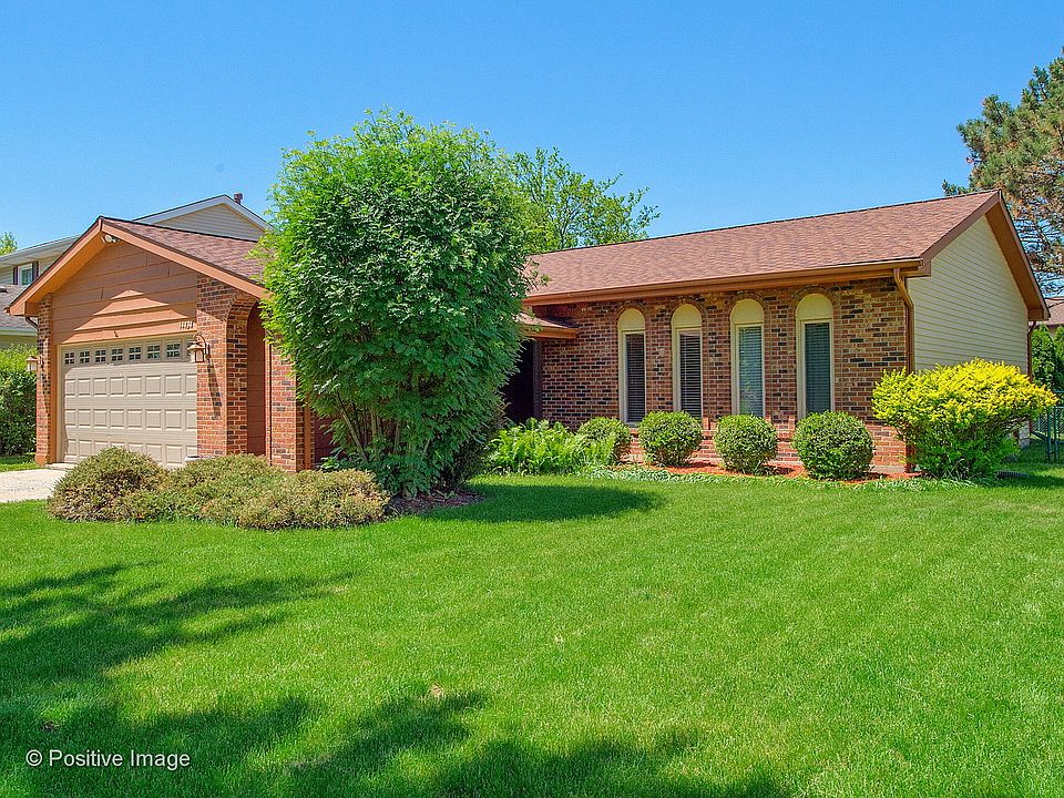 1st image of 14434 S Heatherwood Dr