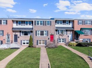 1004 Grovehill Rd, Baltimore, MD 21227