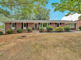5712 Littlehorn Dr, Roanoke, VA 24018