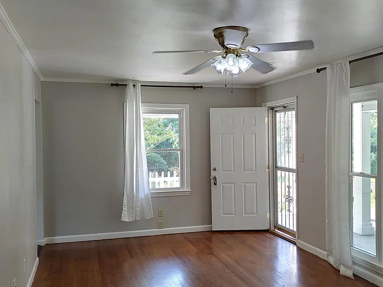 1309 Park Ave NW #A — Photo 4