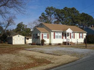 26356 Burton Ave, Crisfield, MD 21817