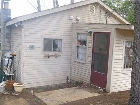 5th image of 12 Lewis Dr