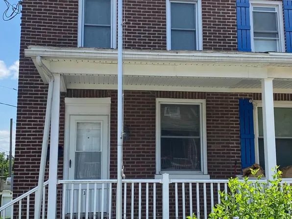 30 Cottage Ave, Elizabethtown, PA 17022