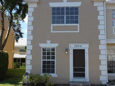 2924 Dorchester Ln, Pembroke Pines, FL, 33026