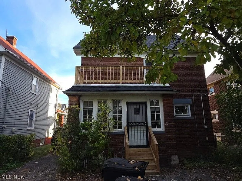 4 bed, 1.5 bath, 1470 sqft, $1,700 — Photo 2