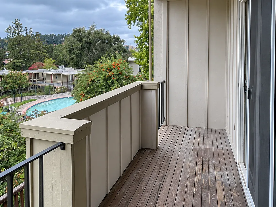 651 Moraga Rd #21