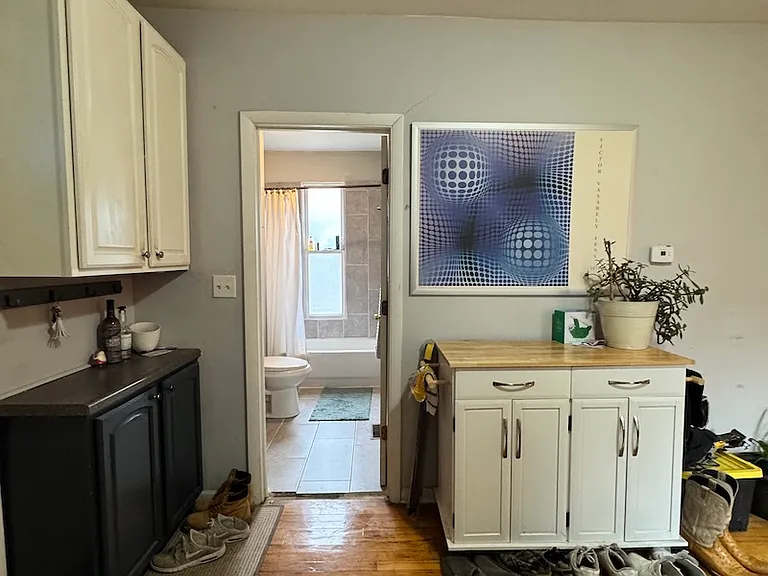 2315 N Greenview Ave #CH — Photo 12