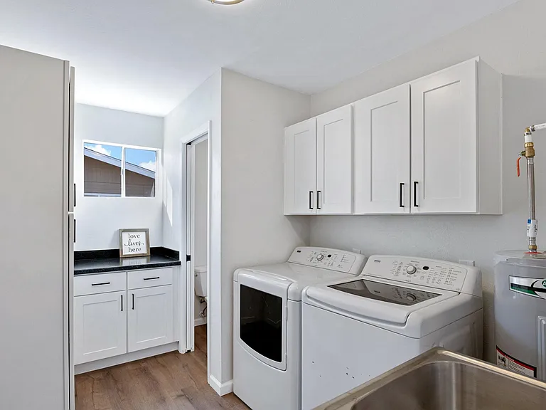 5434 E Dodge St — Photo 6