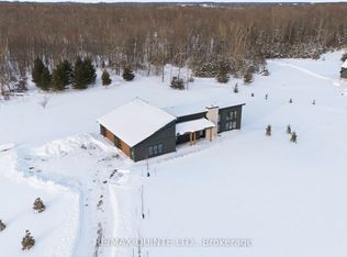 225 Mitchells Xrds, Prince Edward County, ON K0K2T0