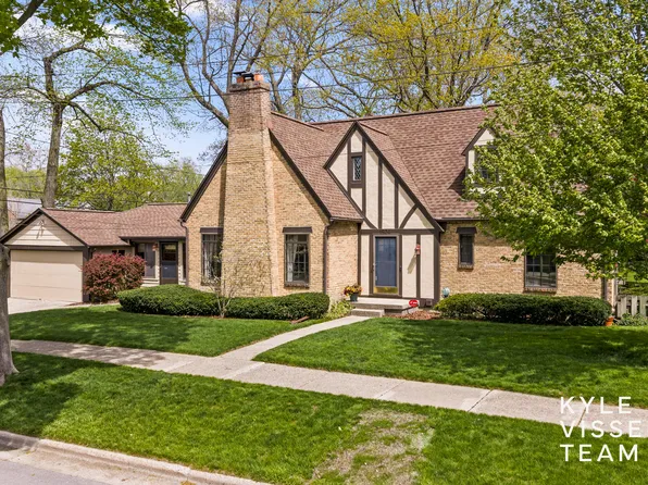 1504 Lake Grove Ave SE, East Grand Rapids, MI 49506