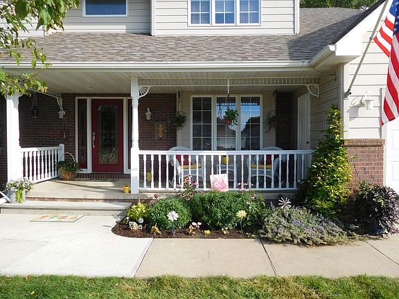 2nd image of 503 Red Bird Ln