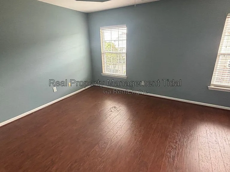 257 Carnelian St — Photo 10