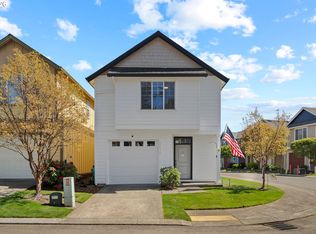 17474 SE Reserve Loop, Milwaukie, OR 97267