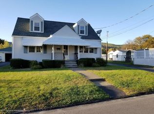 55 Warsaw St, Exeter, PA 18643