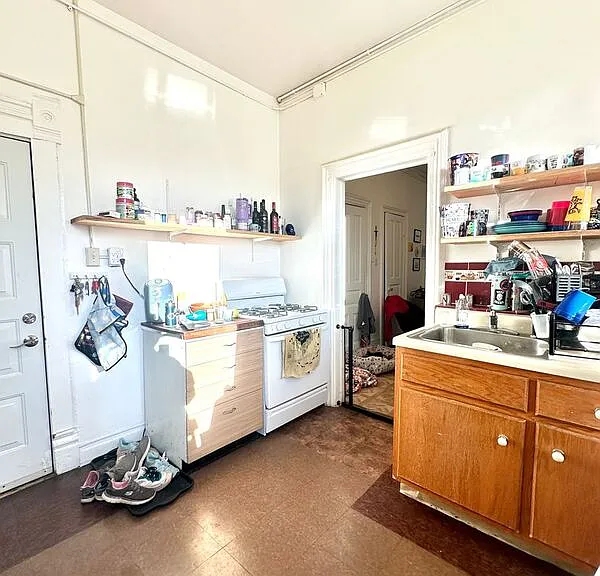 1325 W 18th St #2M — Photo 8