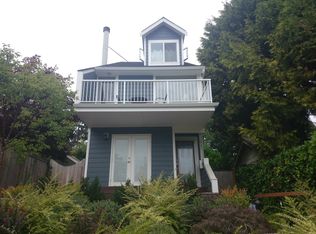 1937 45th Ave SW, Seattle, WA 98116