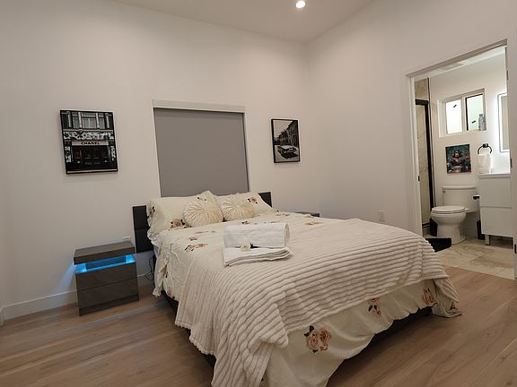 Master Bedroom Entrance