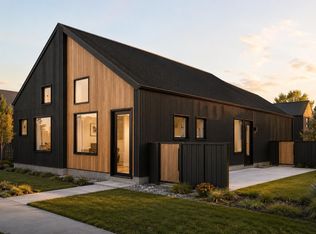 3002 Saddle Way, Cumming, IA 50061