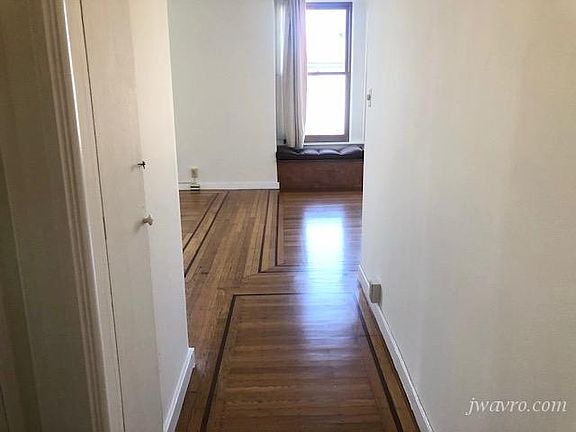 5th image of 2271 Union St APT C