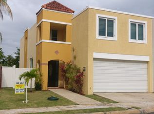 131 Calle Cielo Rubi, Vega Alta, PR 00692