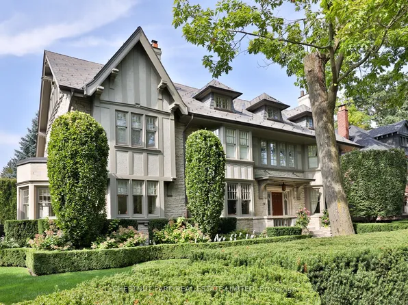 170 Roxborough Dr, Toronto, ON M4W 1X8