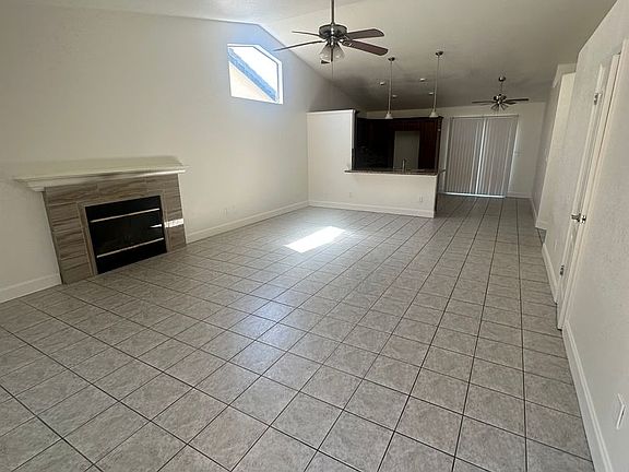 2nd image of 3524 Asheboro Ln