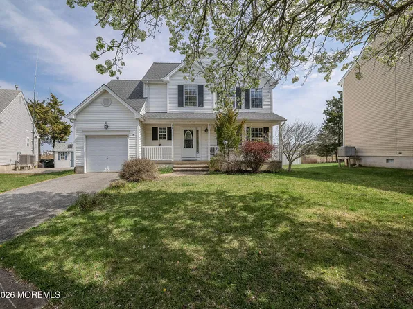 12 Osborn Ct, Little Egg Harbor, NJ 08087