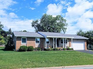 612 Craig St, Marquette, MI 49855