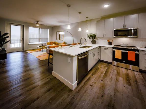 River Place Flats, 5705 Apex Dr #2-305, Indianapolis, IN 46250