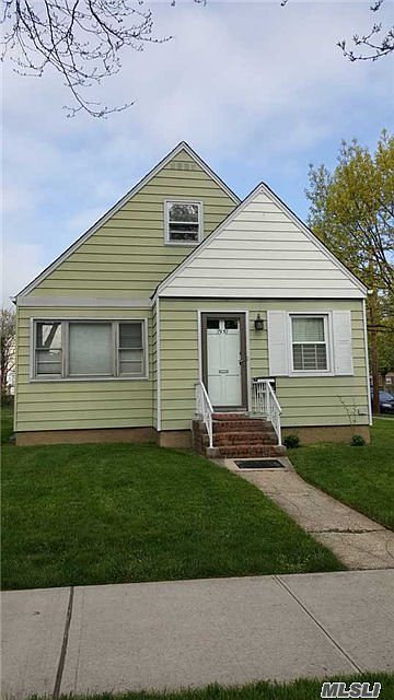 1st image of 7957 262nd St