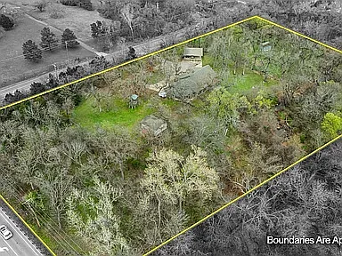 1600 E Covell Rd — Photo 26