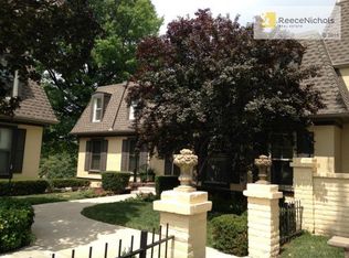 10738 Glenwood St APT B, Overland Park, KS 66211