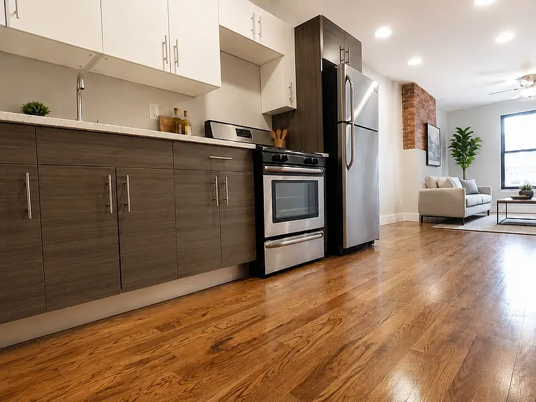 209 Sumpter St #1R — Photo 4
