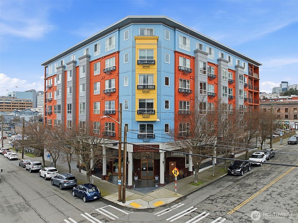 1st image of 668 S Lane Street #404