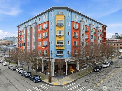 668 S Lane Street #404, Seattle, WA, 98104