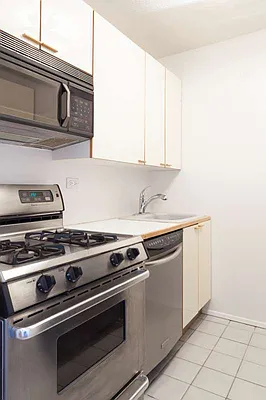 Sold by Brick Citi Realty NY DC INC | media 4