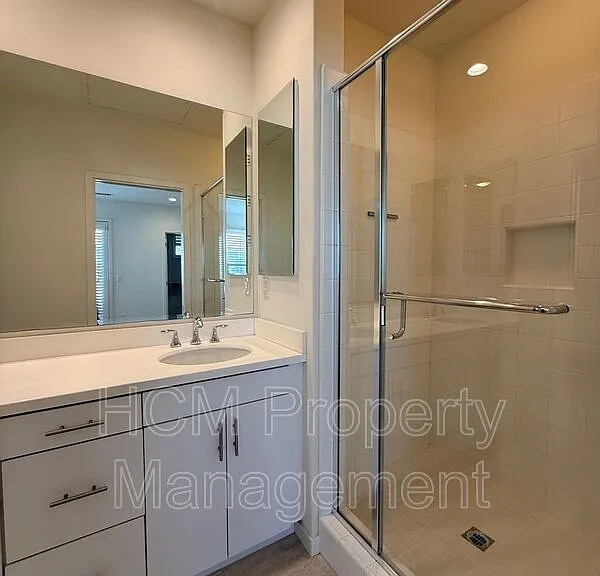 61 Tallowood — Photo 16