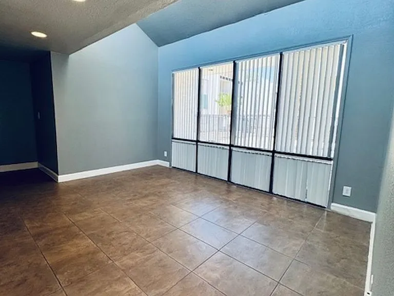 Casa Sol Apartments — Photo 13