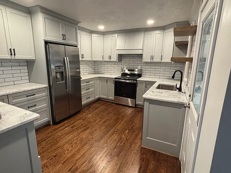1769 Ridgecrest Dr — Photo 3