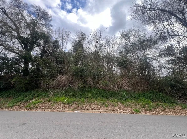 221 24th Ave E, Tuscaloosa, AL 35404