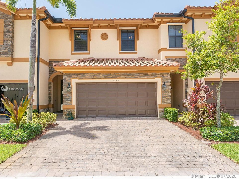 1st image of 12320 S Village Cir