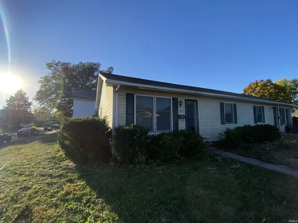 601-603 N Poplar St, Hartford City, IN 47348
