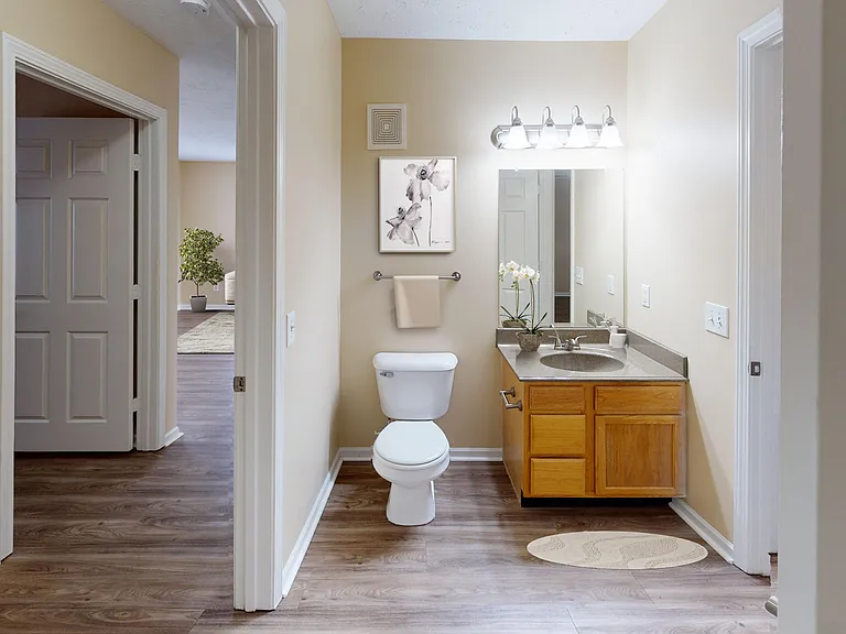 Full Bathroom