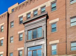 1400 N North Park Ave #B, Chicago, IL 60610